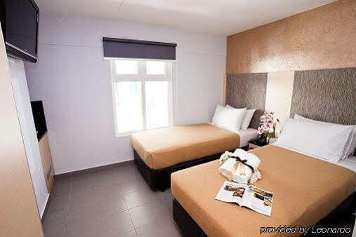 Hotel Sandpiper Singapore